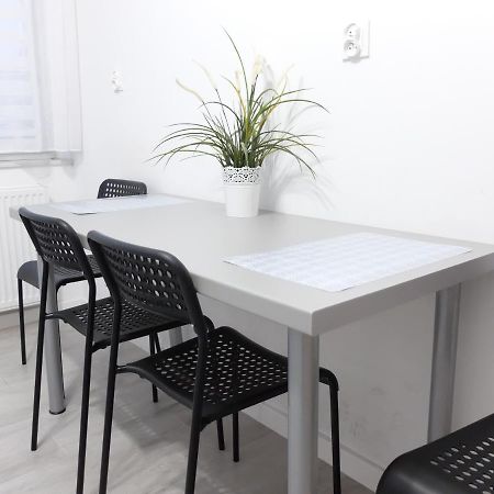 Pixel White Apart Wroclaw Ngoại thất bức ảnh